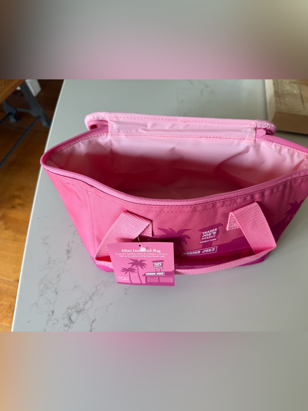 Trader Joe's Pink Insulated Tote Bag for Food Storage - Picture 7 of 8